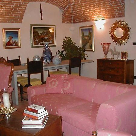 Torre Dei Frati Bed & Breakfast Fossano Kültér fotó