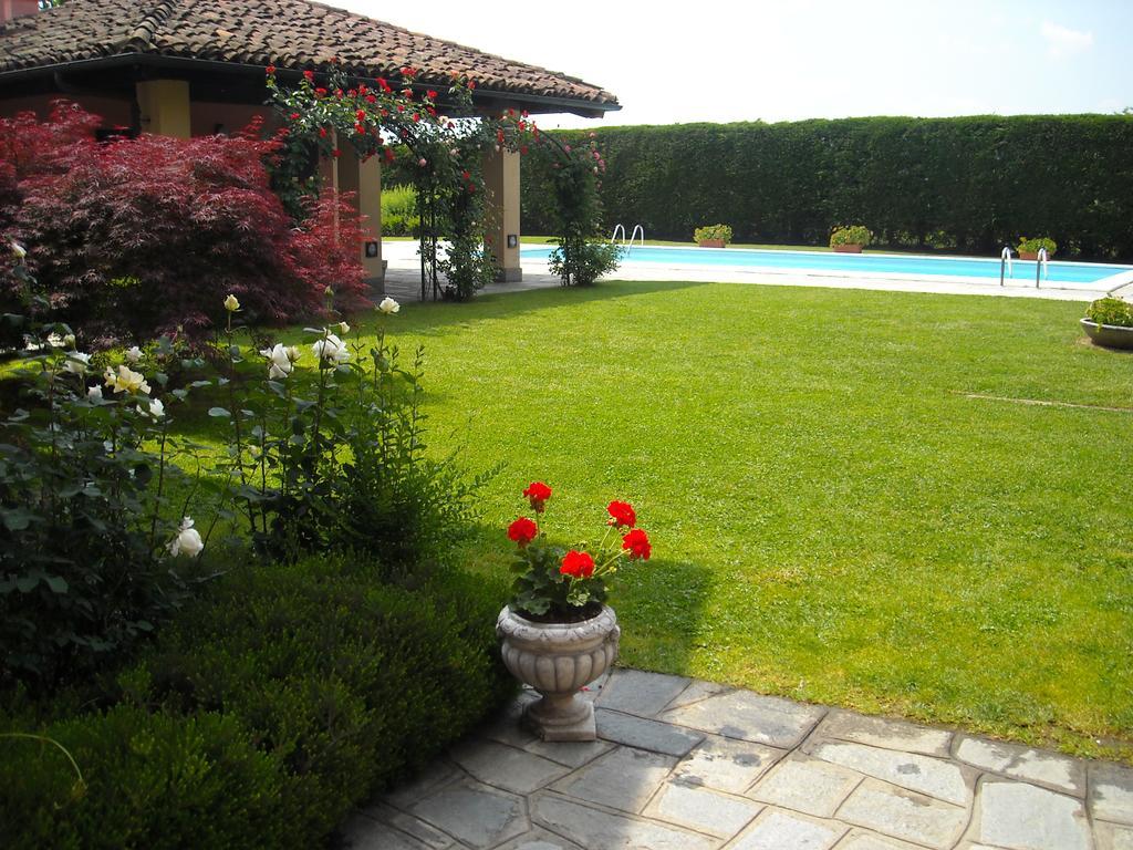 Torre Dei Frati Bed & Breakfast Fossano Kültér fotó
